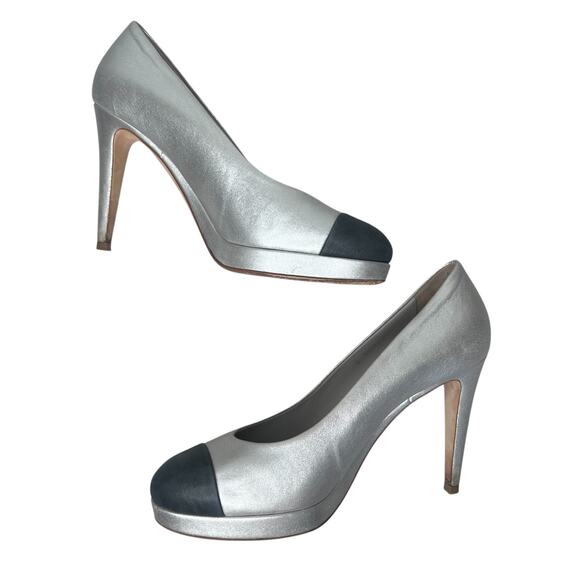CHANEL Silver Cap Toe Platform Pump Size 38.5 Box & Dust Bags - Picture 8 of 12